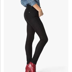 Joe’s The Icon Skinny Jean